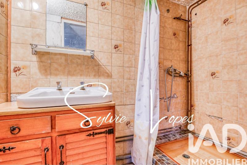 Maison - 81 m² - 5 pièces