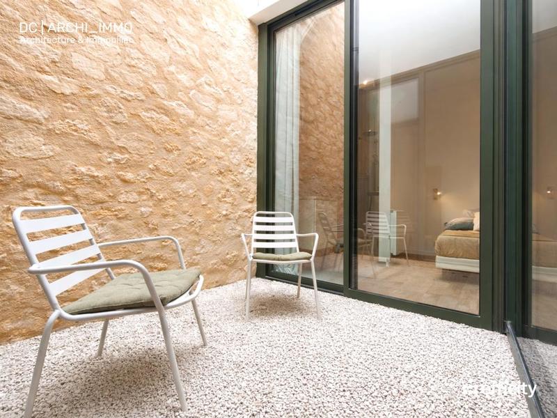 Appartement - 168 m² - 7 pièces