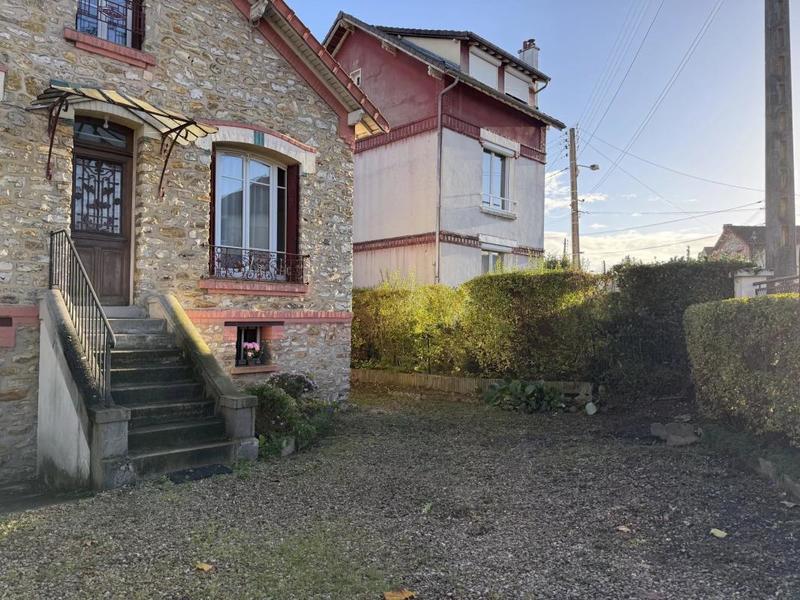 Maison - 81 m² - 4 pièces