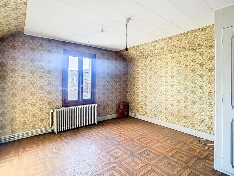 Maison - 147 m² - 6 pièces