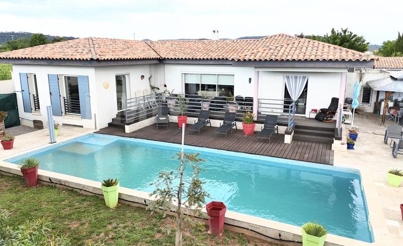 Maison - 146 m² - 5 pièces