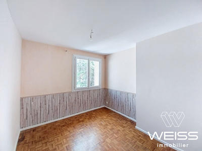Appartement - 81 m² - 5 pièces