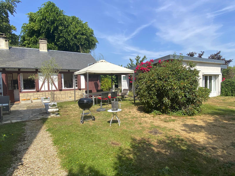 Maison - 260 m² - 11 pièces