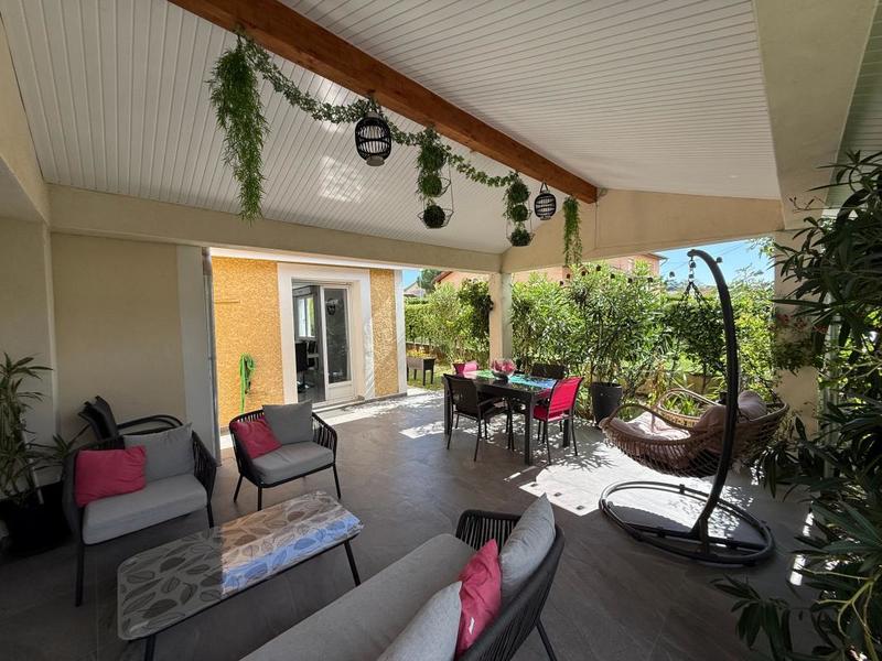 Maison - 160 m² - 5 pièces