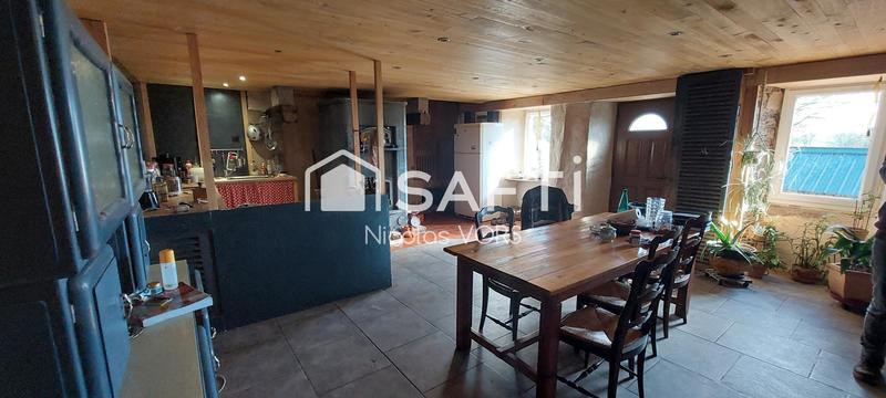 Maison - 160 m² - 6 pièces