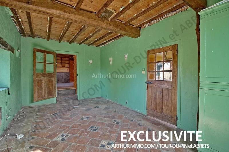 Maison - 220 m² - 7 pièces