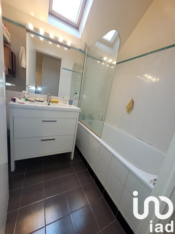 Maison - 121 m² - 5 pièces