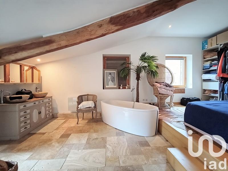 Maison - 127 m² - 3 pièces