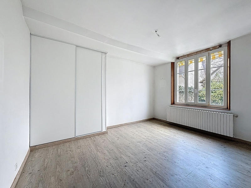 Maison - 92 m² - 4 pièces