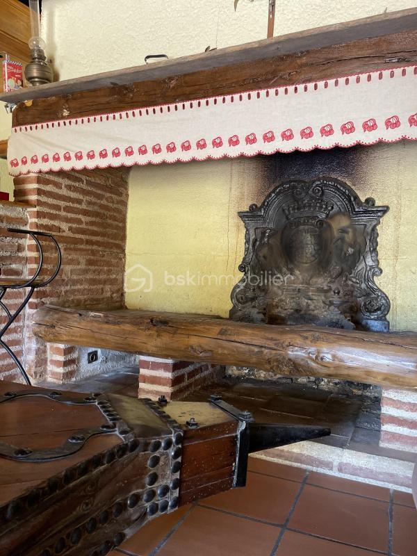 Propriété - 280 m² - 6 pièces