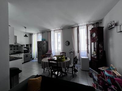 Immeuble - 203 m² - 2 pièces