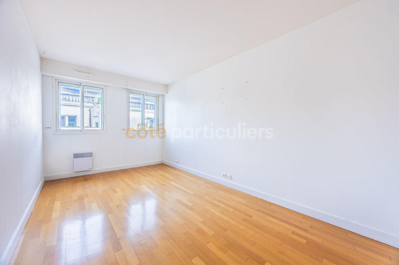 Appartement - 167 m² - 7 pièces