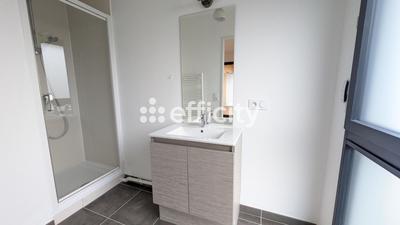 Appartement - 106 m² - 5 pièces