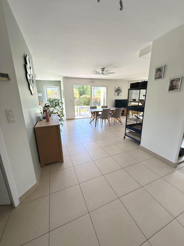 Maison - 141 m² - 5 pièces