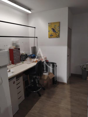 Local commercial - 50 m² - 2 pièces