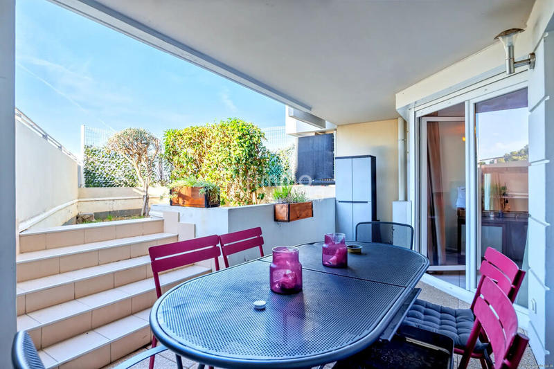 Appartement - 83 m² - 4 pièces