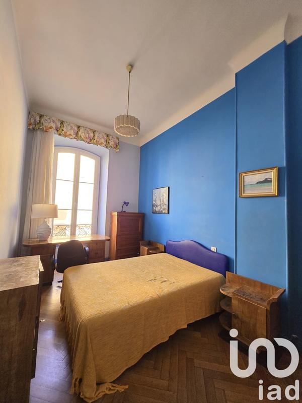 Appartement - 164 m² - 6 pièces