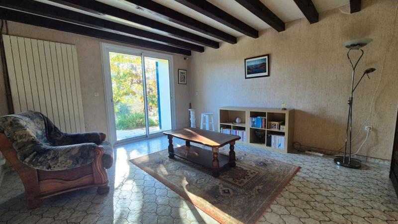 Maison - 239 m² - 8 pièces