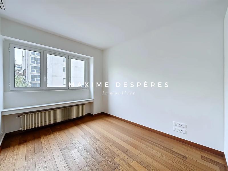 Appartement - 105 m² - 4 pièces