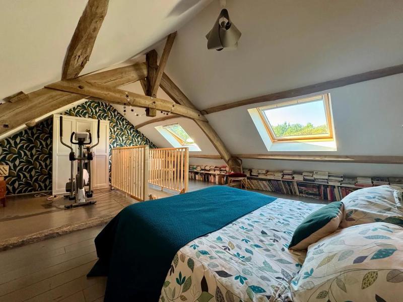 Maison - 281 m² - 9 pièces