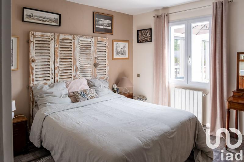 Maison - 222 m² - 7 pièces