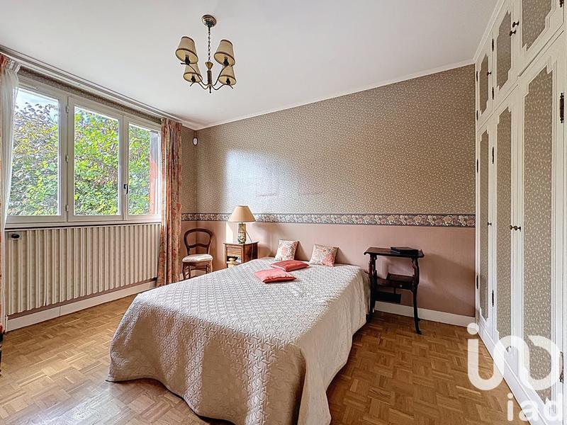 Maison - 98 m² - 5 pièces