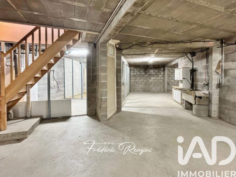 Maison - 127 m² - 6 pièces