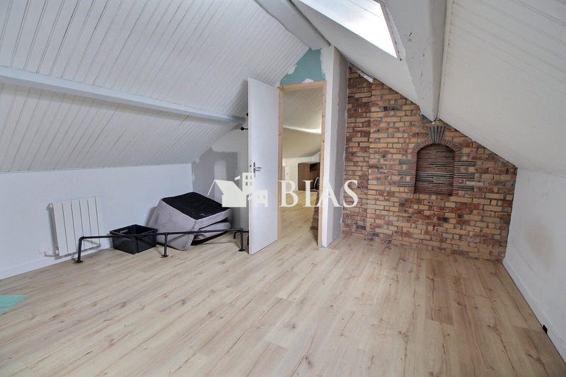 Maison - 150 m² - 7 pièces