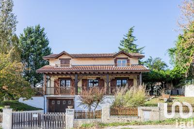 Maison - 144 m² - 6 pièces