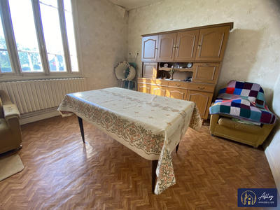 Maison - 103 m² - 6 pièces