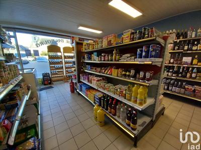 Local commercial - 114 m²