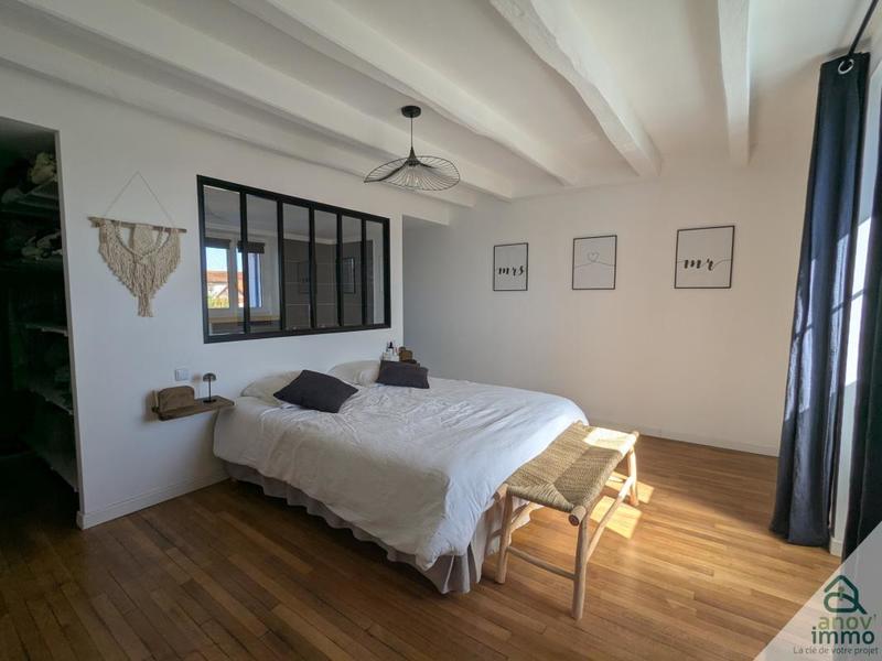 Maison - 147 m² - 5 pièces