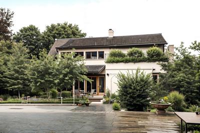 Maison - 230 m² - 8 pièces