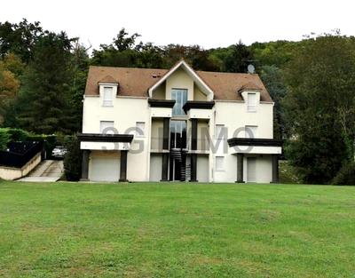 Propriété - 360 m² - 7 pièces