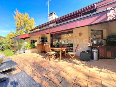 Maison - 192 m² - 5 pièces