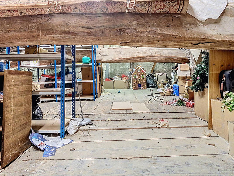 Maison - 167 m² - 6 pièces