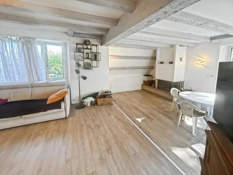 Maison - 174 m² - 7 pièces