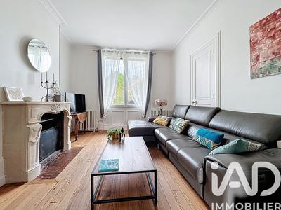 Maison de ville - 167 m² - 8 pièces