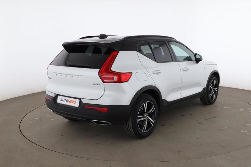 Volvo Xc40 2.0 D3 AdBlue R-Design Geartronic 8 150 ch