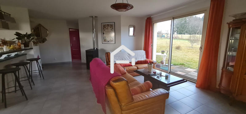 Maison - 104 m² - 5 pièces