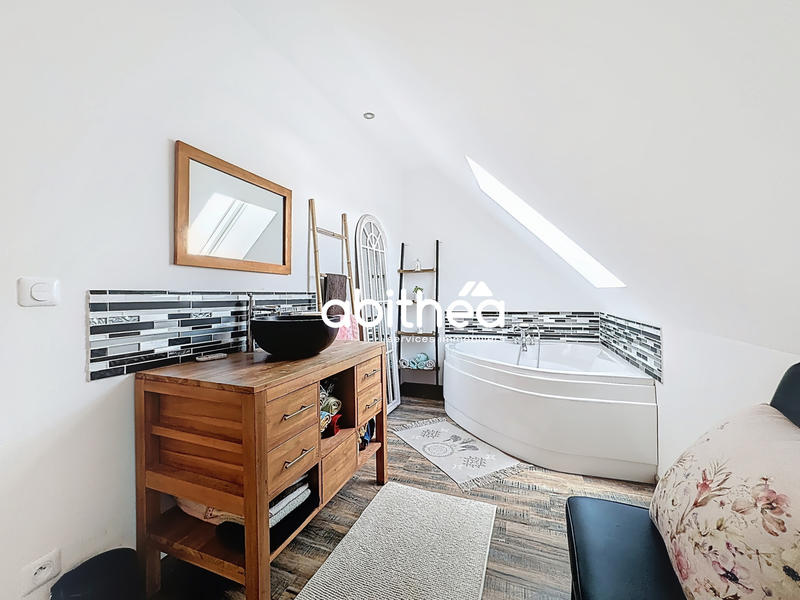 Maison - 127 m² - 5 pièces