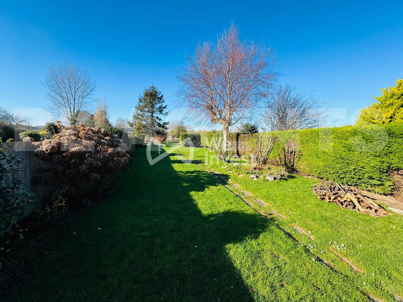 Maison - 98 m² - 6 pièces