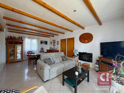 Maison - 137 m² - 6 pièces