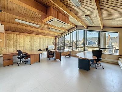 Bureau - 91 m² - 3 pièces