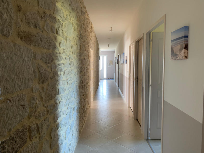 Maison - 226 m² - 7 pièces