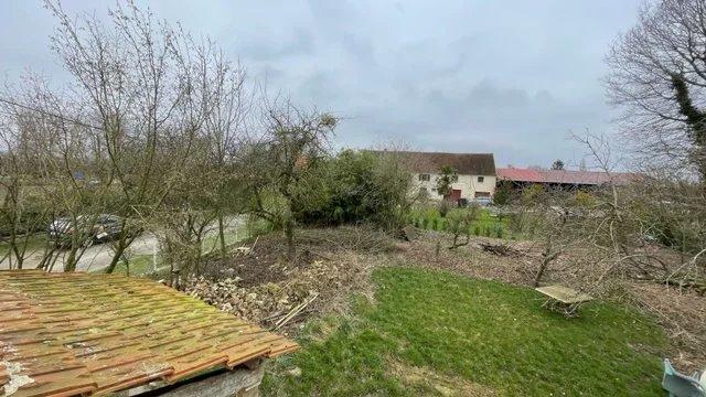 Maison - 242 m² - 7 pièces