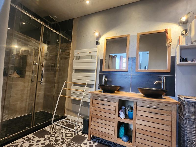 Maison - 121 m² - 5 pièces