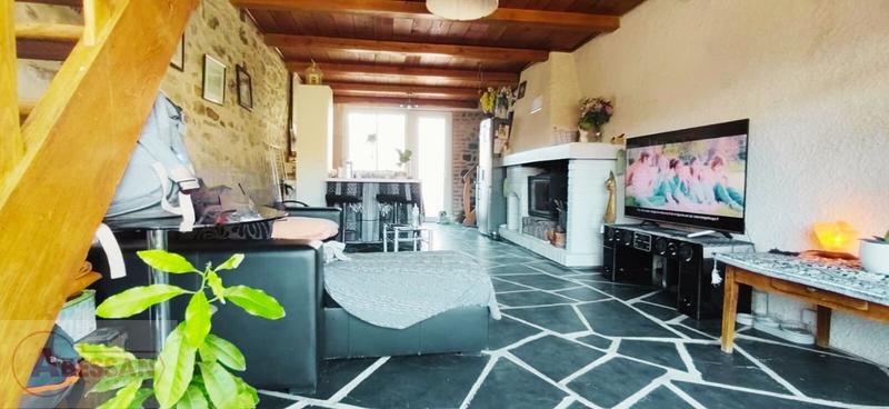 Maison - 226 m² - 9 pièces