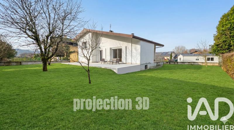 Maison - 95 m² - 4 pièces