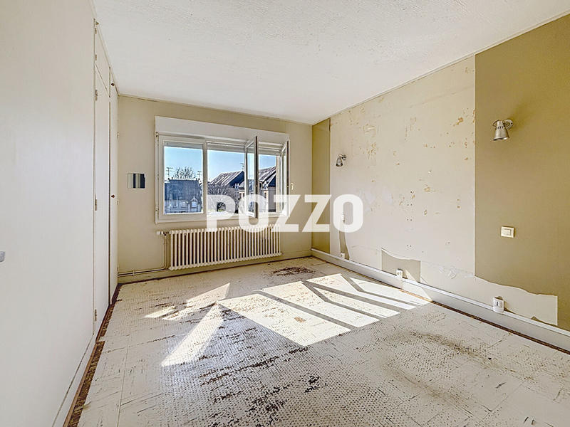 Maison - 139 m² - 6 pièces